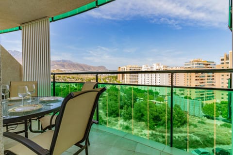 Balcony/Terrace, Balcony/Terrace, Mountain view