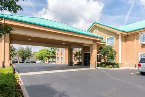 Property building, On site