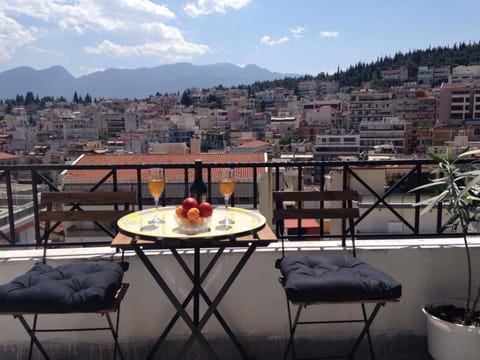 Balcony/Terrace, City view