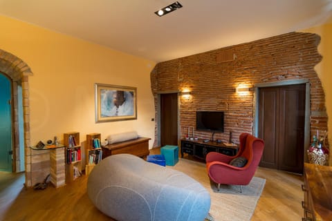 TV and multimedia, Living room