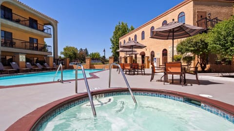 On site, Pool view, Swimming pool