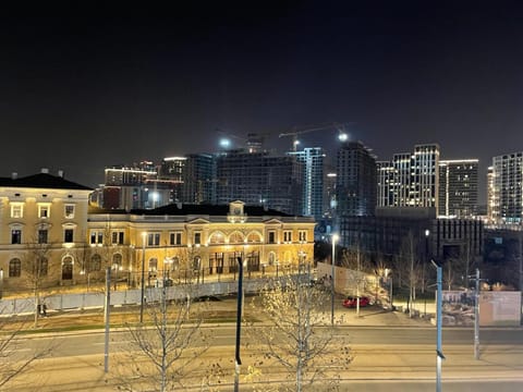 Night, Neighbourhood, City view, Location