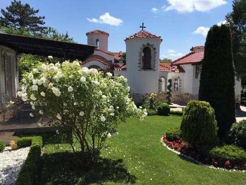 Property building, Garden, Landmark view, Inner courtyard view