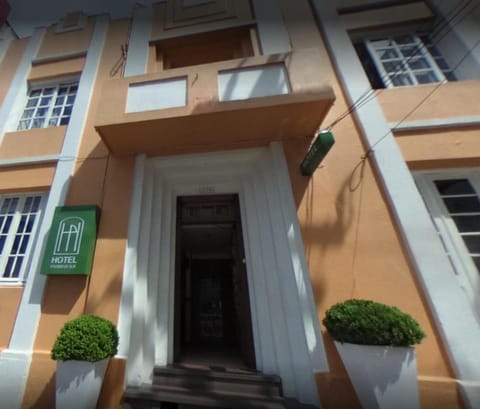 Facade/entrance, Street view