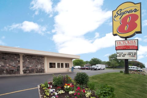 Property building, On site