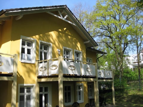 Property building, View (from property/room), Garden view