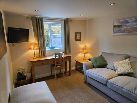 Farthing Cottage House in Broadland District