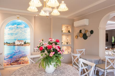 Sirena Beach Hotel in Gouvia