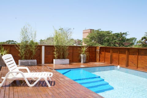 Pool view, Swimming pool, sunbed