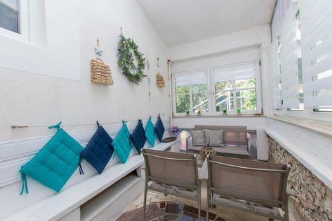 Balcony/Terrace, Seating area