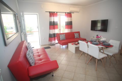 Living room, Seating area, Dining area