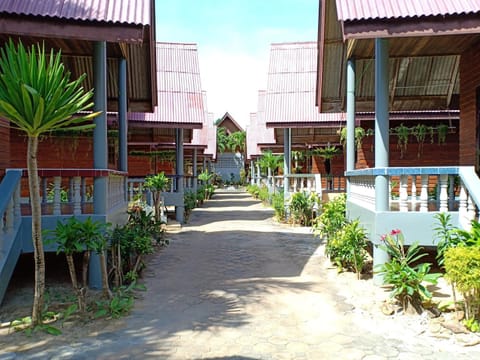 Diamond Sand Palace - SHA Plus Campground/
RV Resort in Sala Dan