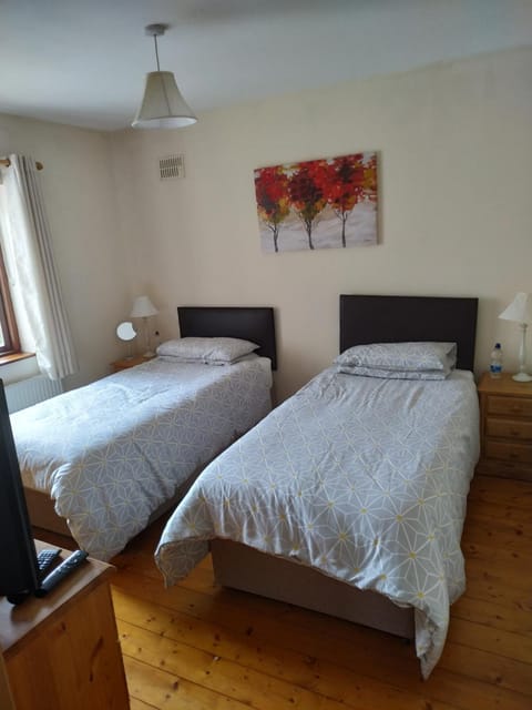Old Fort Lodge Vacation rental in Sligo