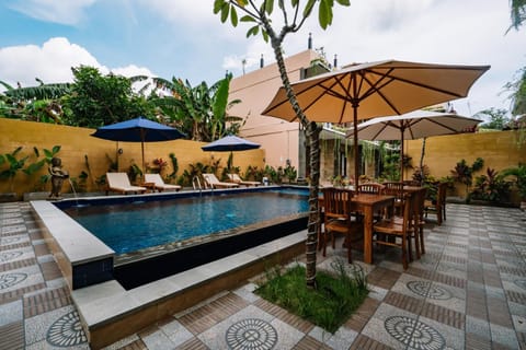 Sari Nusa Inn Bed and Breakfast in Nusapenida