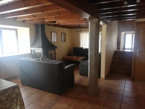 Living room, Lounge or bar, Seating area, Dining area