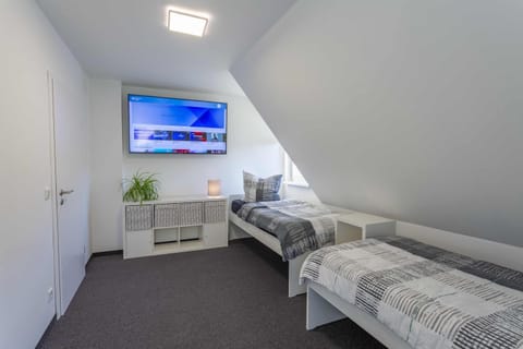 Living room, Photo of the whole room, Bedroom, Guests
