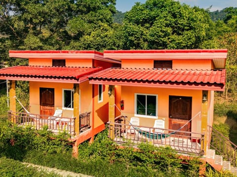 Toongyoong Longbeach Resort SHA Plus Resort in Sala Dan