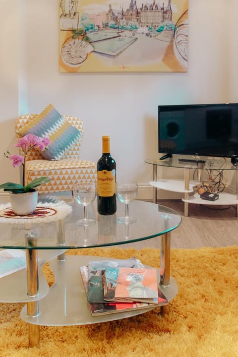 Spacesavers Apartment in Sheffield