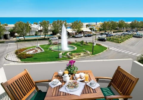 View (from property/room), Balcony/Terrace