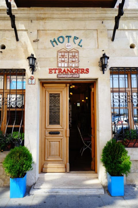 Facade/entrance, Property logo or sign