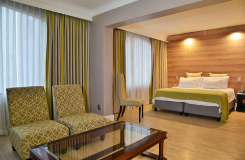 Bed, Living room, Seating area