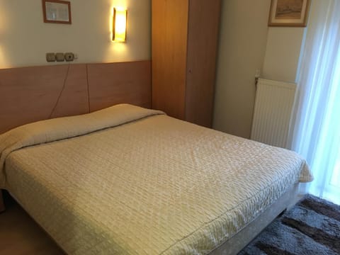 Hotel Orestion - Bike and motorcycle friendly hotel Hotel in North Macedonia