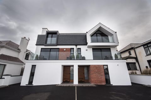 Ocean Breeze House in Portstewart