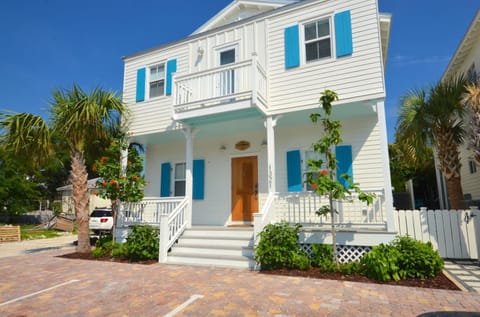Casa Hueso House in Key West