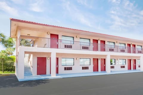 Property building, On site