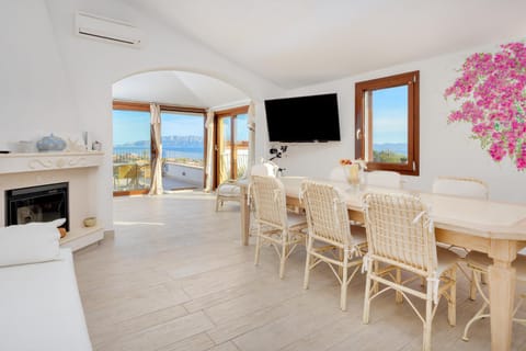 Villa Baia Caddinas Apartment in Golfo Aranci