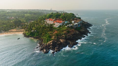 Facade/entrance, Snorkeling, Beach