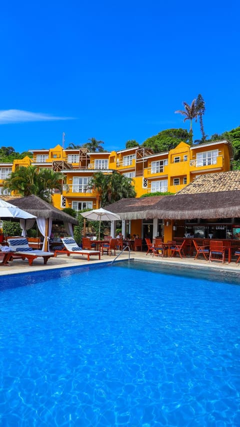 Property building, Restaurant/places to eat, Swimming pool
