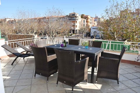 View (from property/room), Balcony/Terrace