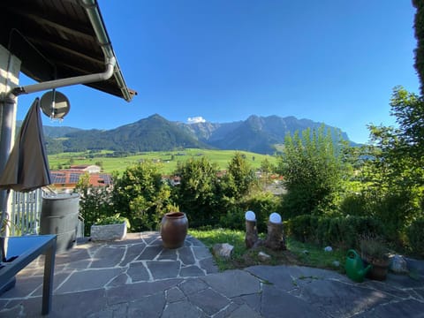 Balcony/Terrace, Mountain view