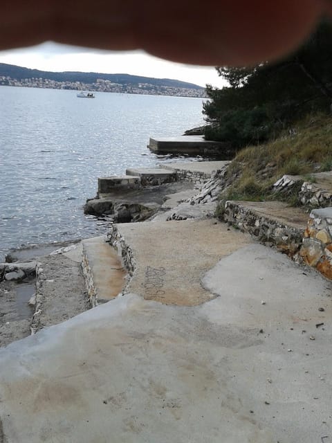 Text overlay, Sea view