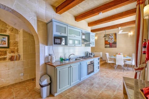 Karmnu Holiday Farmhouse Villa in Malta