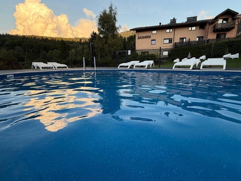 Property building, Day, Natural landscape, Garden view, Pool view, Swimming pool, sunbed
