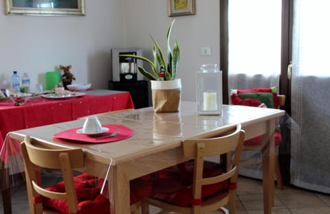 B. & B. NABUCCO Bed and Breakfast in Parma