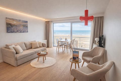 Studio zwembad met frontaal zeezicht Apartment in Ostend