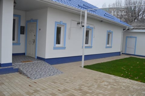 Property building, BBQ facilities, Garden, Balcony/Terrace, Facility for disabled guests