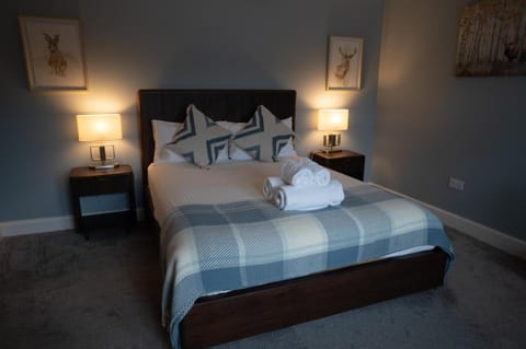 Pink House Skye Bed and Breakfast in Portree