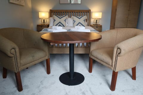 Pink House Skye Bed and Breakfast in Portree