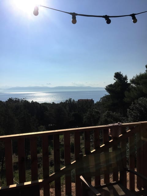 Tente Lodge Bord de Mer Nature lodge in Coti-Chiavari