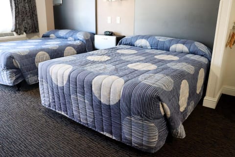 Driftwood Motel in Santa Clara