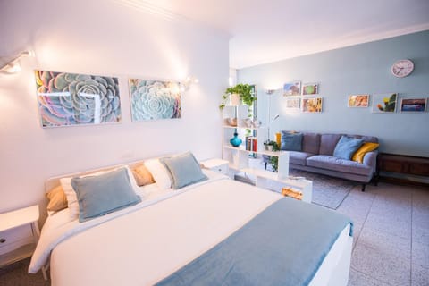 Living room, Bedroom