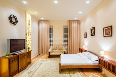 TV and multimedia, Photo of the whole room