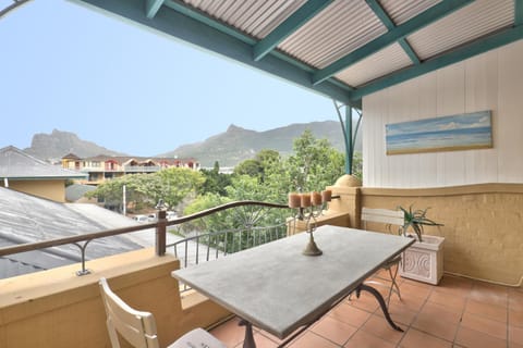 The Beach Loft Apartment in Cape Town