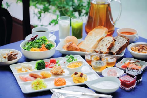 Breakfast