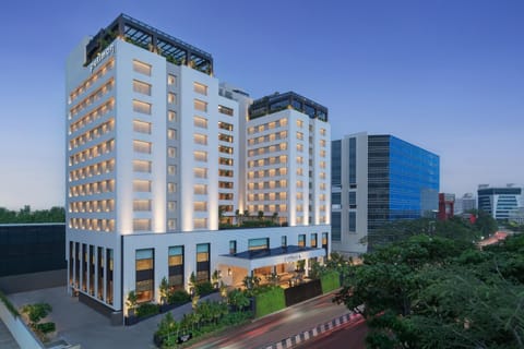 Property building, Facade/entrance