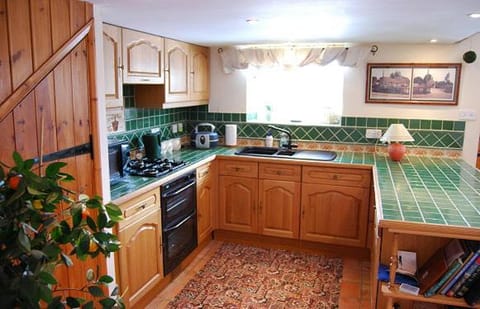 Swallows' Barn Country House in Corby